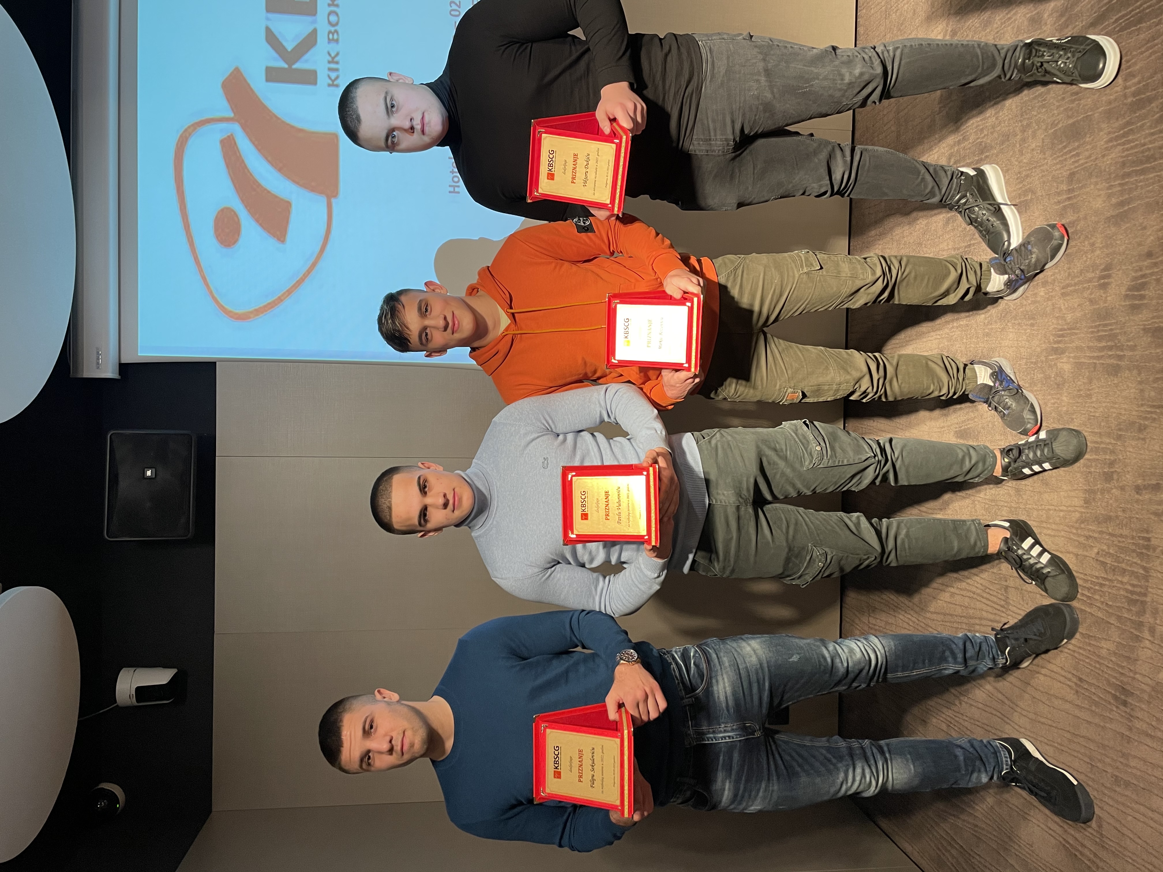 500BED97-CB90-483A-B898-887721953B6E