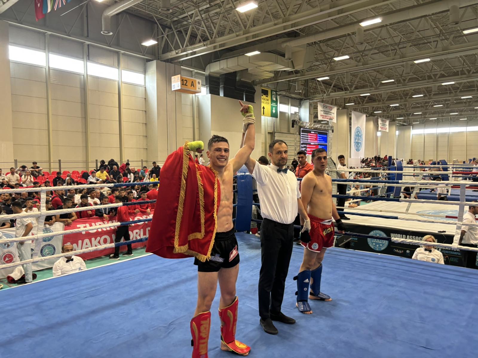 9EA739BE-98D0-45FE-B362-D751B2273D8B